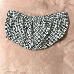 Blue and white patterned tube top!
